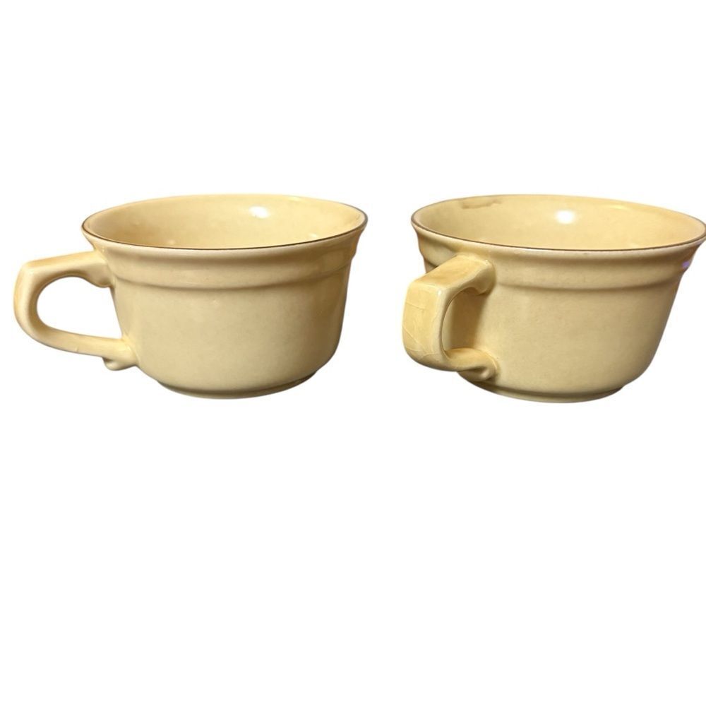Vintage Pair of Village Pfaltzgraff Mugs Cream Brown - Picture 4 of 9